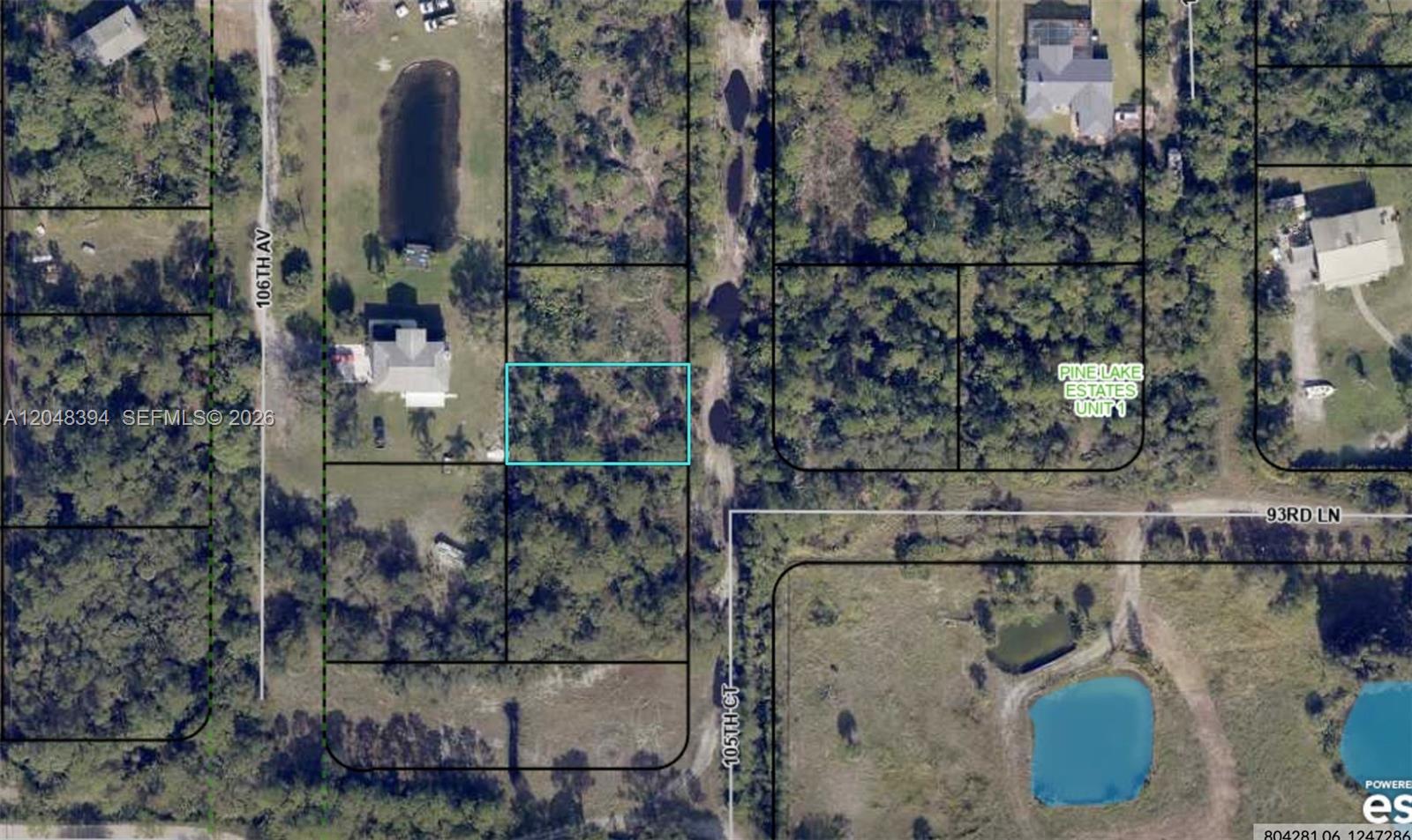 This is an aerial map showing a highlighted vacant lot in a residential area — 9335 105th Ct, Vero Beach FL 32967, VERO BEACH, FL
