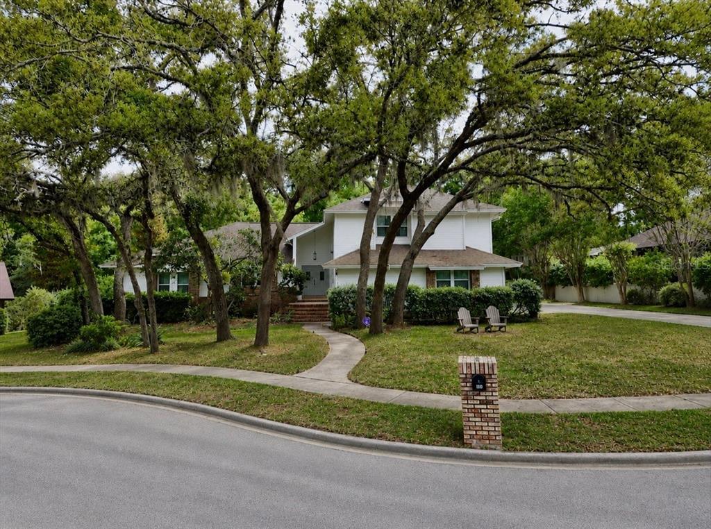 104 STONEBROOK COURT