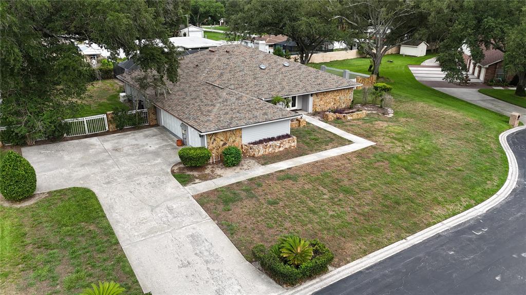 1009 MORFIELD LANE, BRANDON, FL — photo 3 of 30