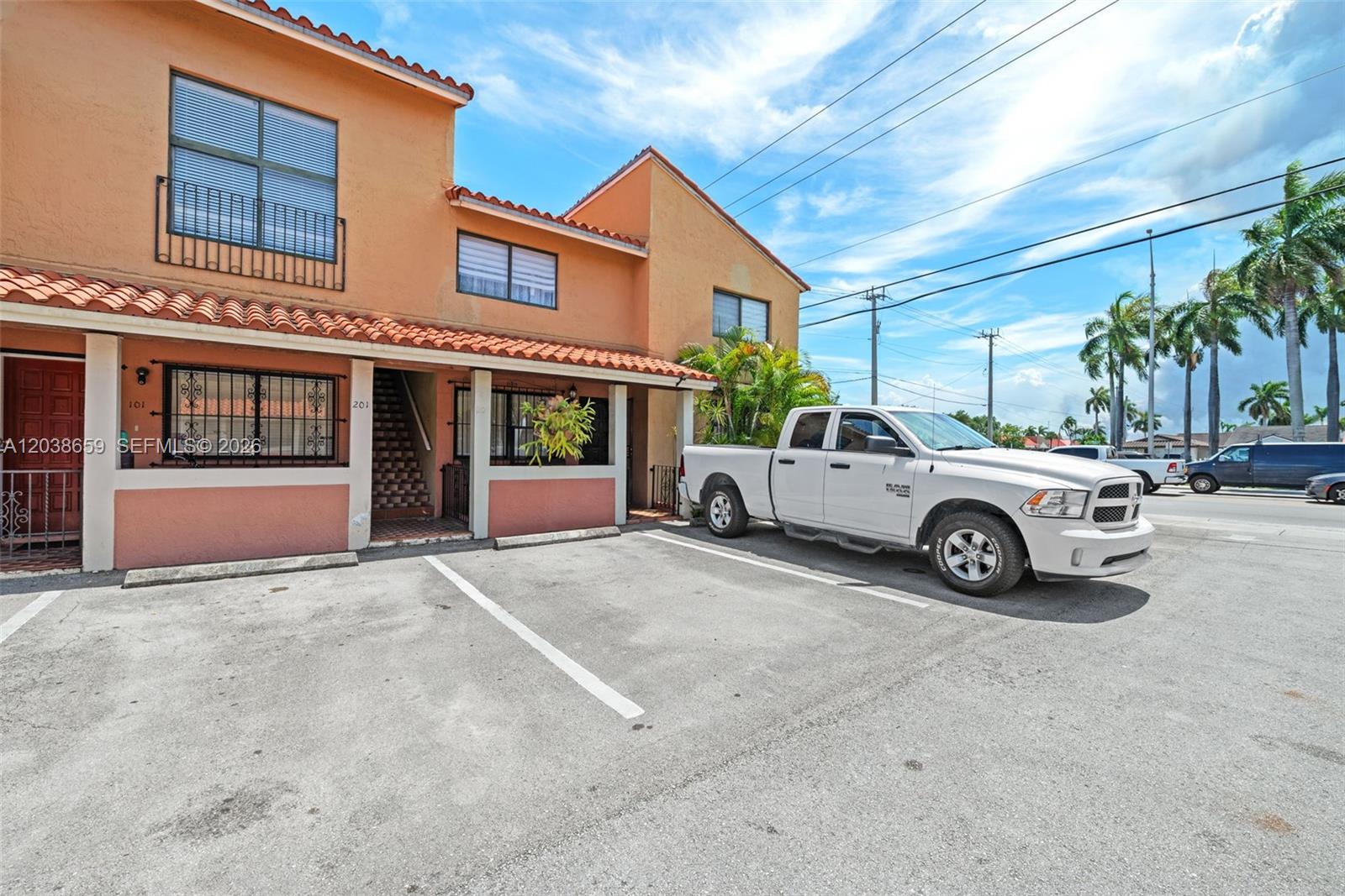 2770 W 60th Pl # 202, Hialeah FL 33016