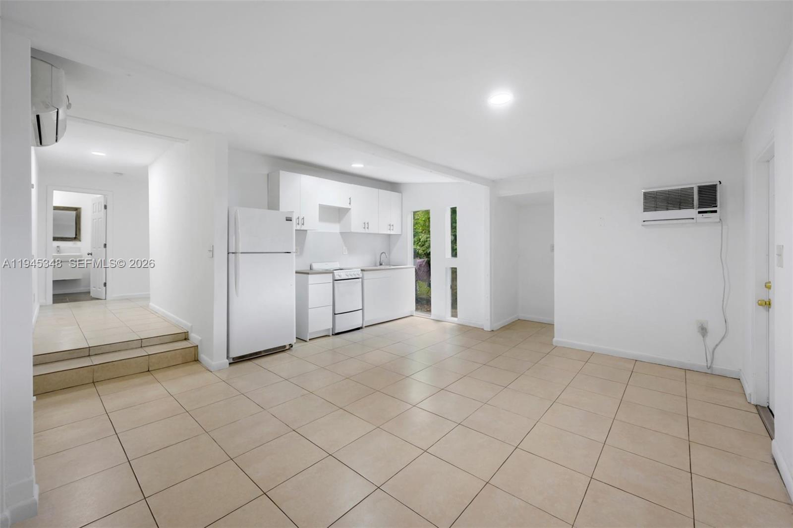 348 NE 58th St, Miami FL 33137