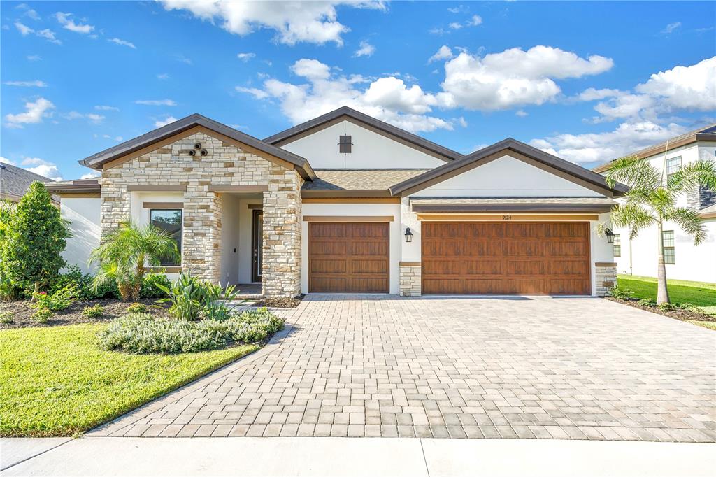9124 WARM SPRINGS CIRCLE