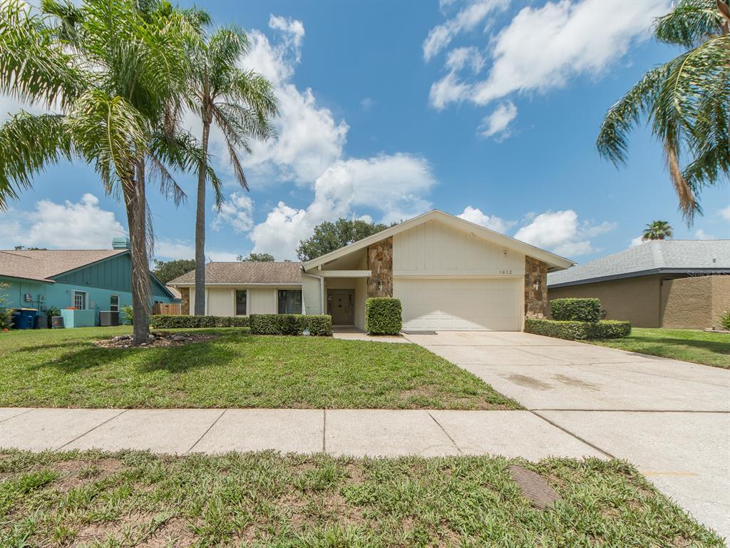 1612 MIDNIGHT PASS WAY, CLEARWATER, FL — photo 2 of 30