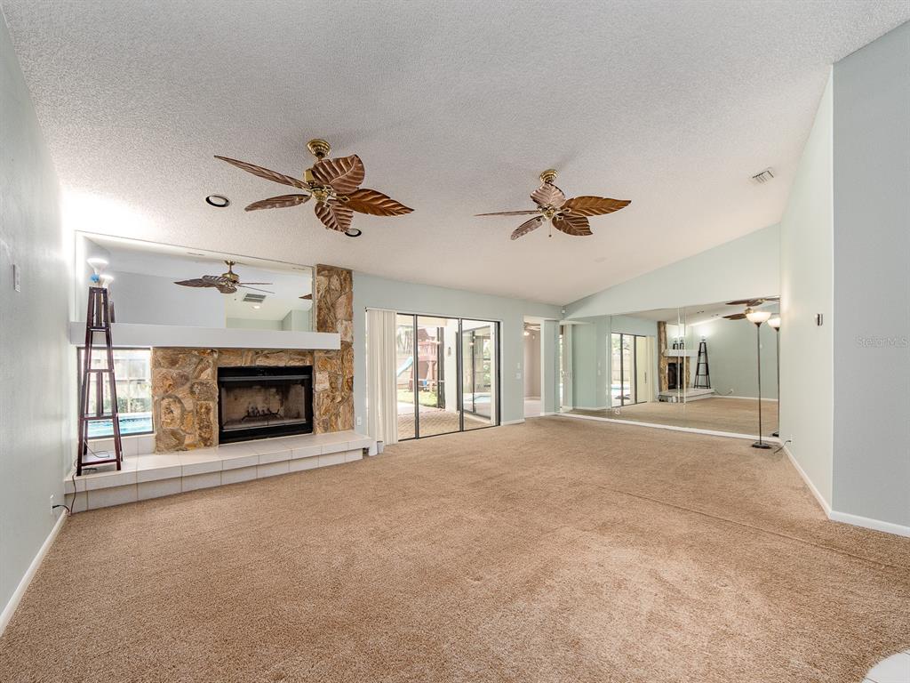 1612 MIDNIGHT PASS WAY, CLEARWATER, FL — photo 4 of 30
