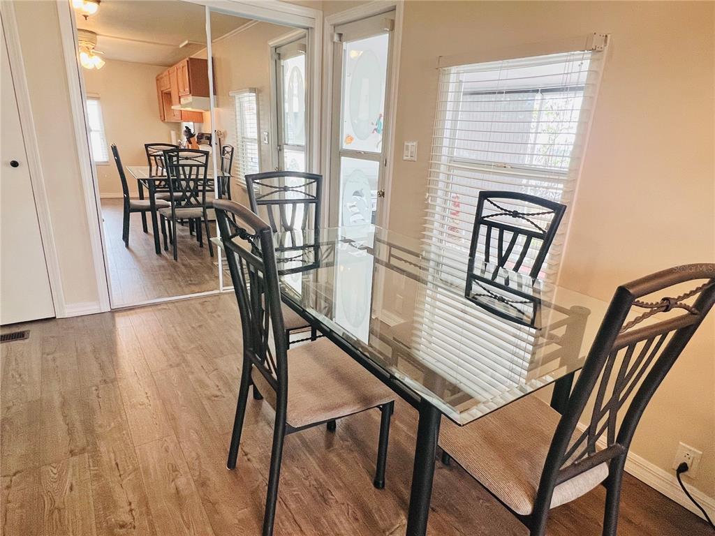 2282 PIAZZA DRIVE UNIT 117, SARASOTA, FL — photo 5 of 30