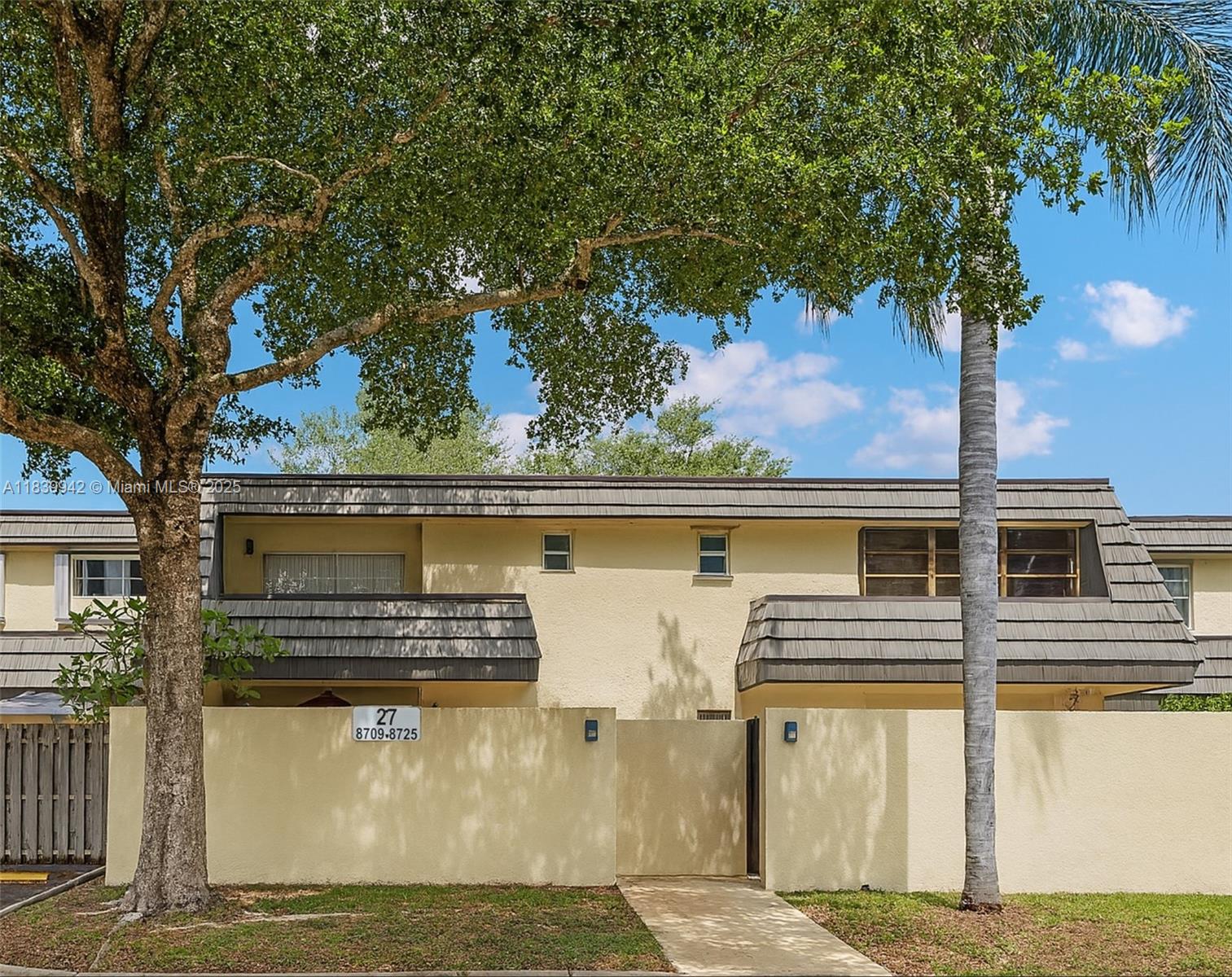 8713 SW 137th Ave # 8713, Miami FL 33183