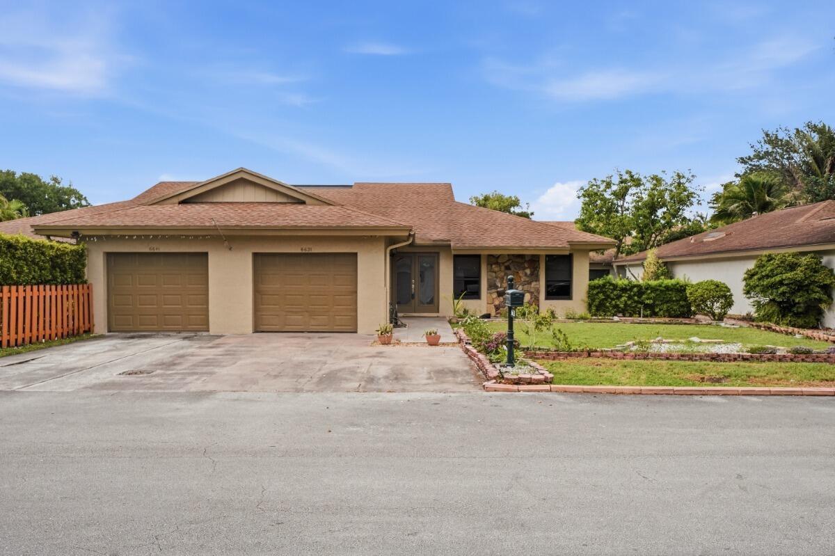 6621 NW 4th Court, Plantation FL 33317