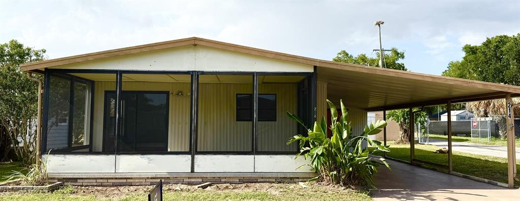 2055 S FLORAL AVENUE UNIT 214