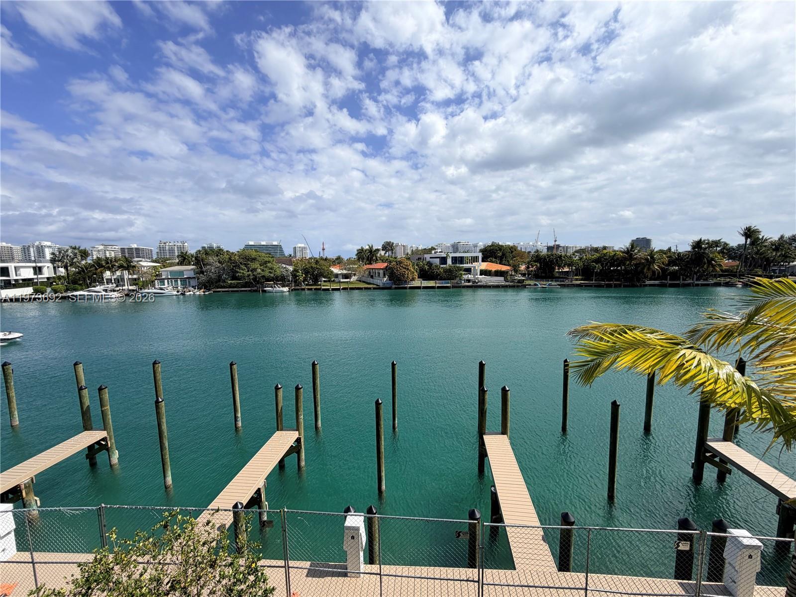 9221 E Bay Harbor Dr # 307, Bay Harbor Islands FL 33154