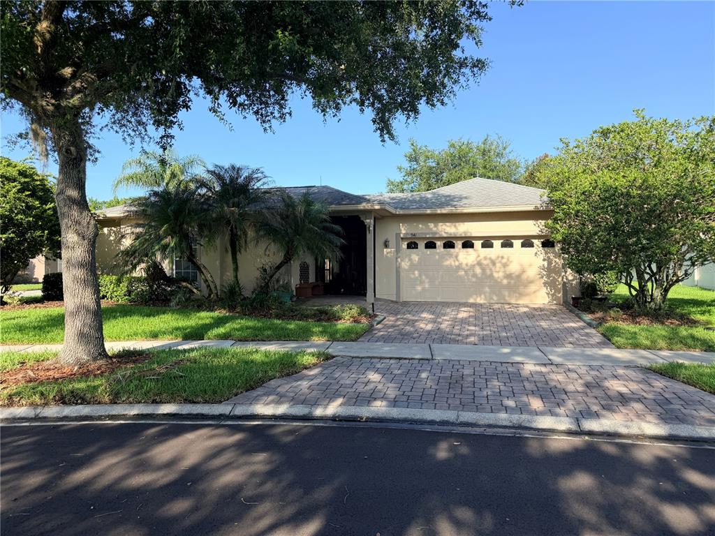 941 SHOREHAVEN DRIVE