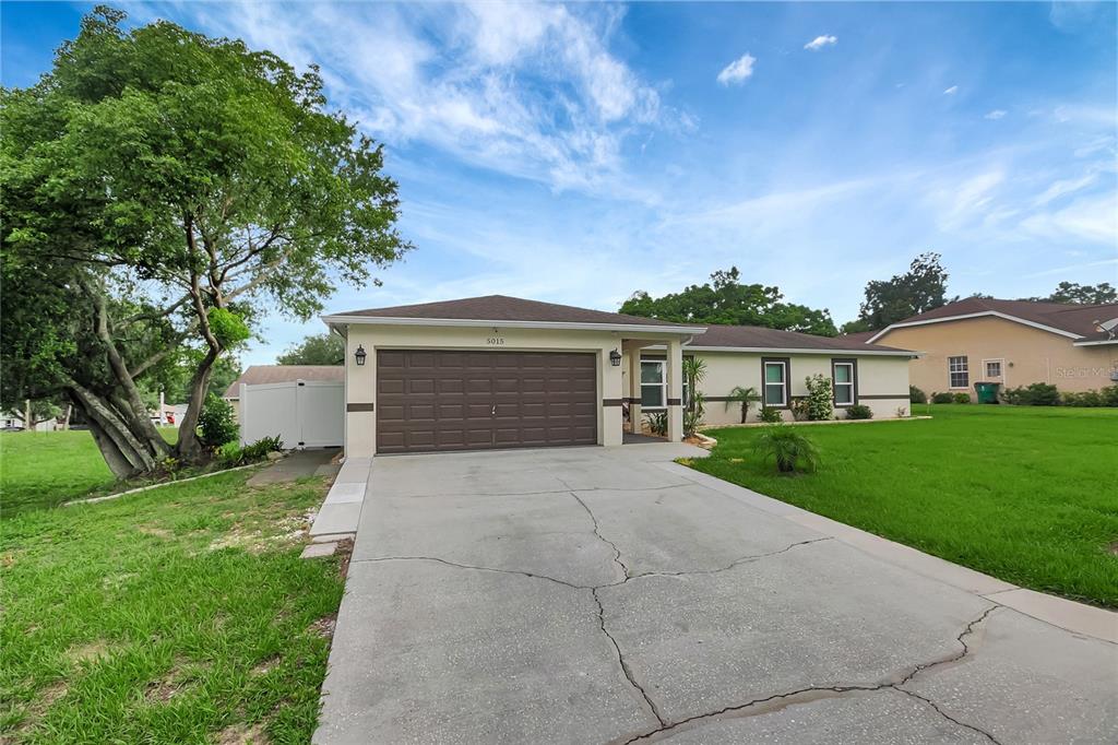 5015 SUMMER HILL DRIVE