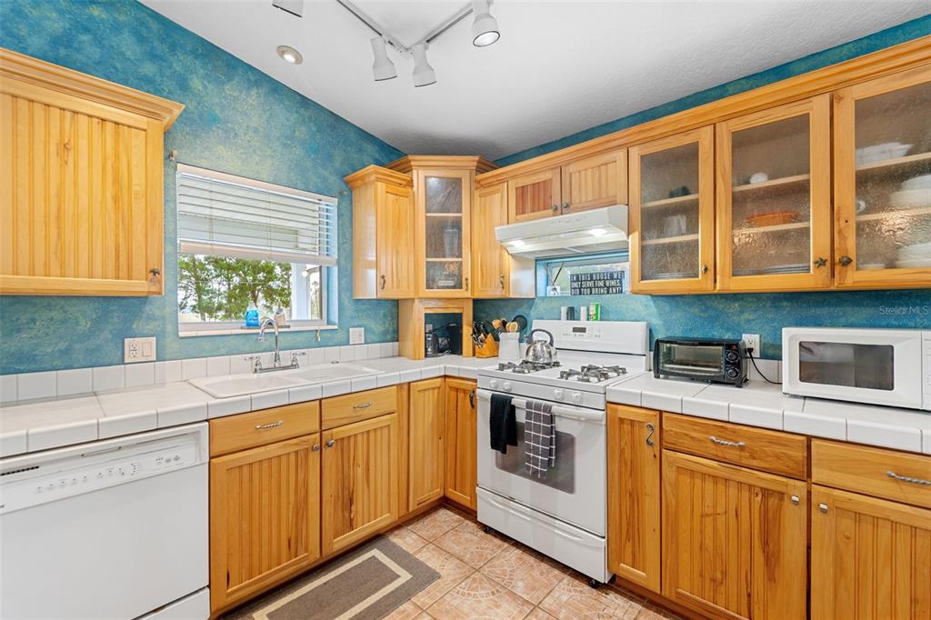2730 N COMANCHE POINT, CRYSTAL RIVER, FL — photo 5 of 30
