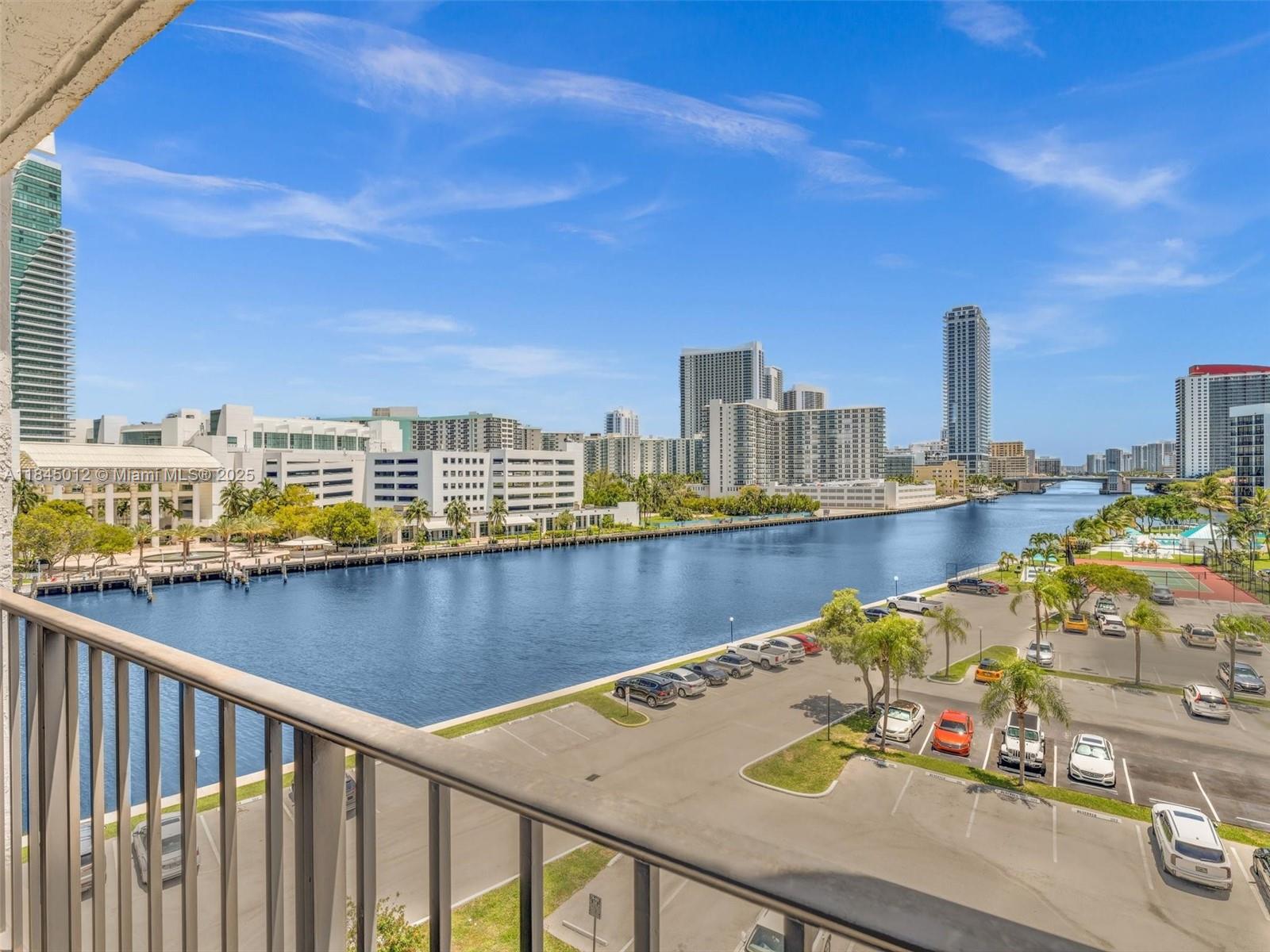 400 Leslie Dr # 616, Hallandale Beach FL 33009