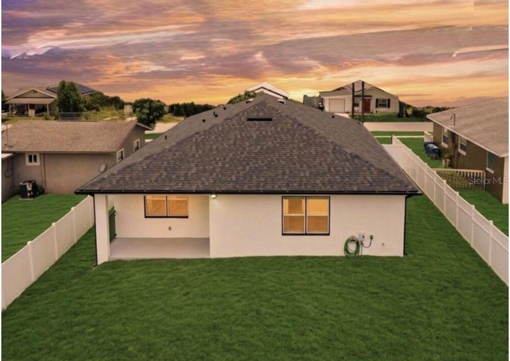 105 NORTH BOULEVARD E, DAVENPORT, FL — photo 4 of 19