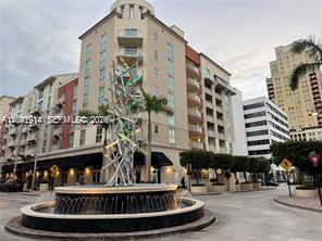 7280 SW 90th St # 506, Miami FL 33156