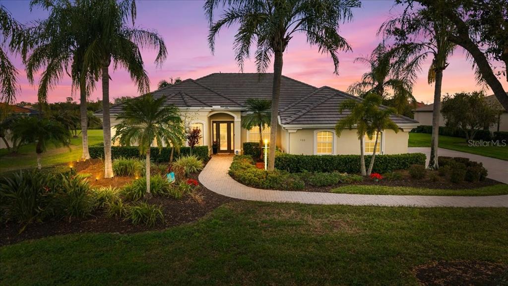 709 COUNTRY MEADOWS WAY