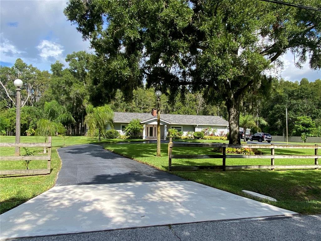 16918 TOBACCO ROAD