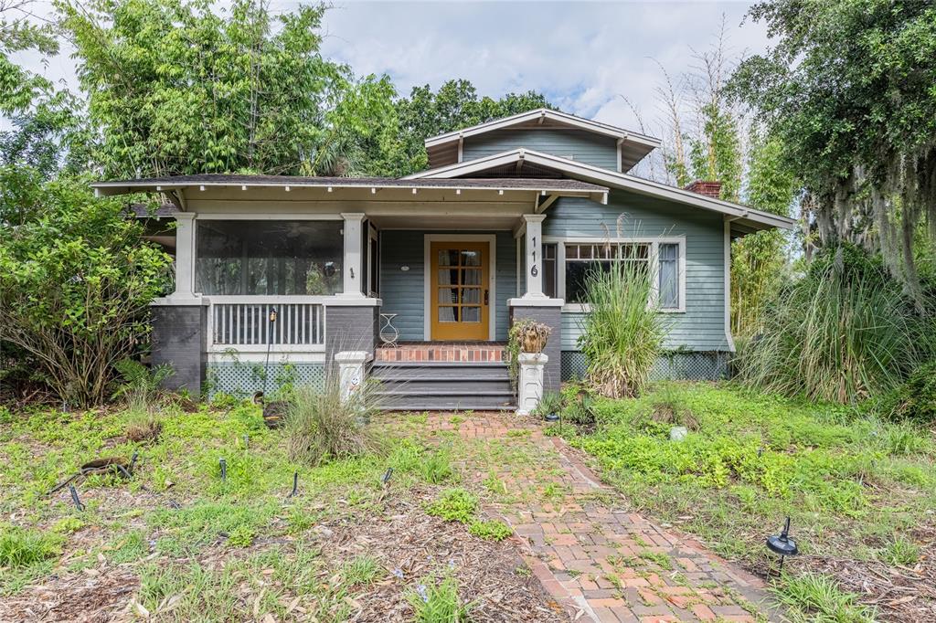 116 S LAKESHORE BOULEVARD