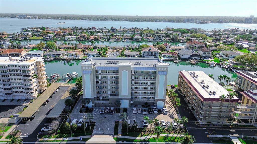 125 ISLAND WAY UNIT 503