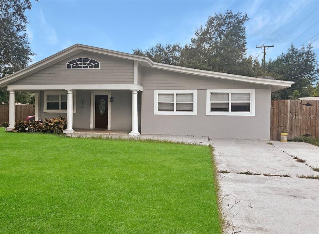 1142 GRAYSON DRIVE