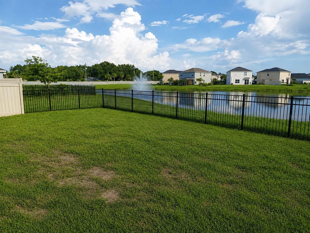 3820 CALAMITY TERRACE, BRADENTON, FL — photo 2 of 11