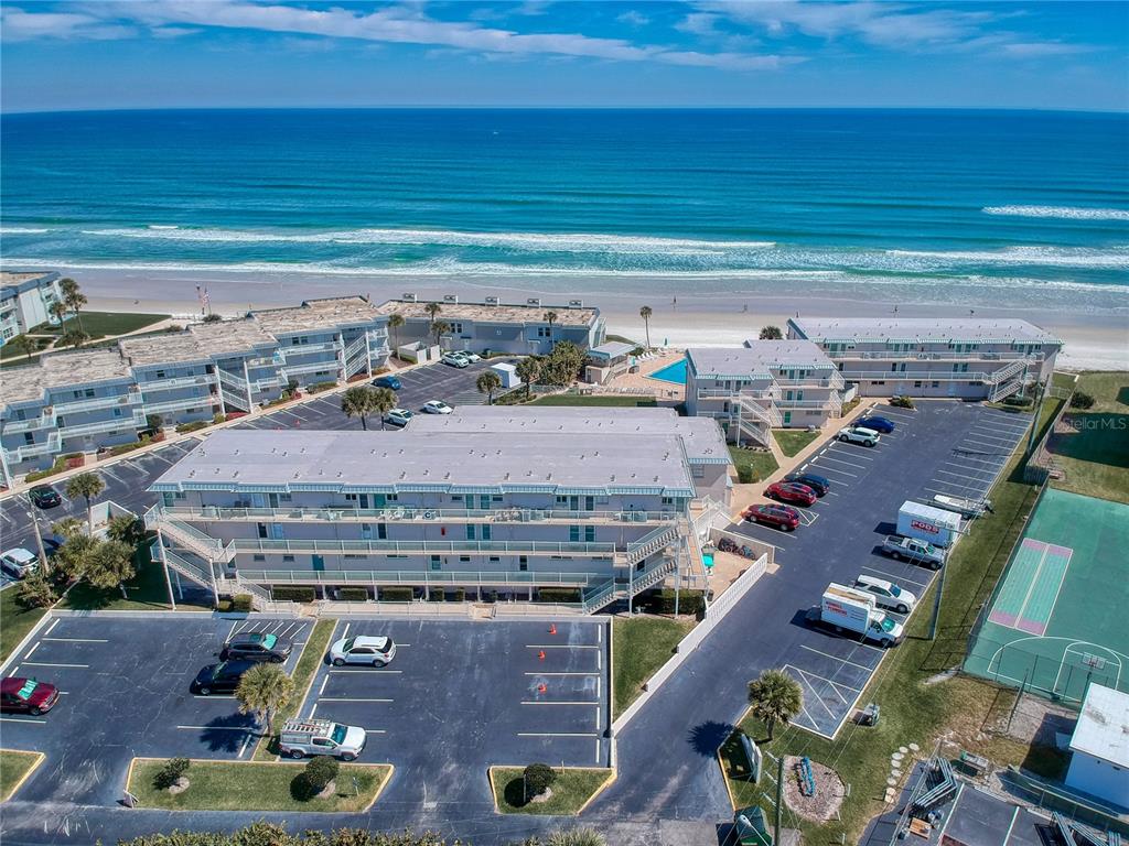 4849 SAXON DRIVE UNIT B106