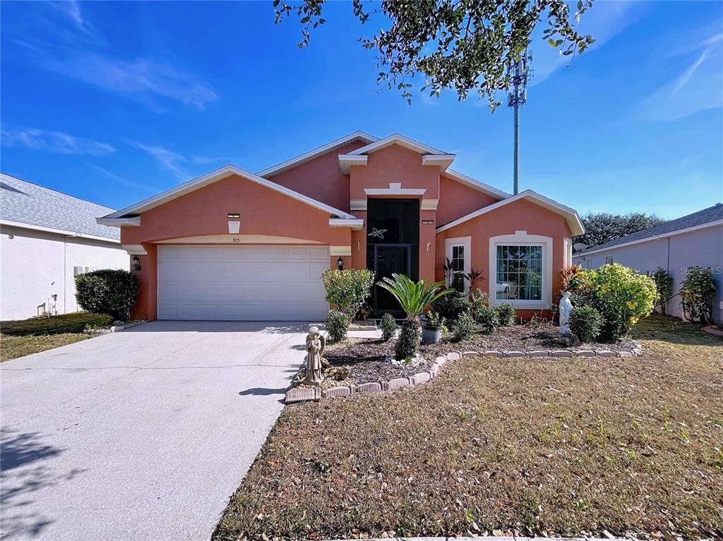 915 CRISTELLE JEAN DRIVE