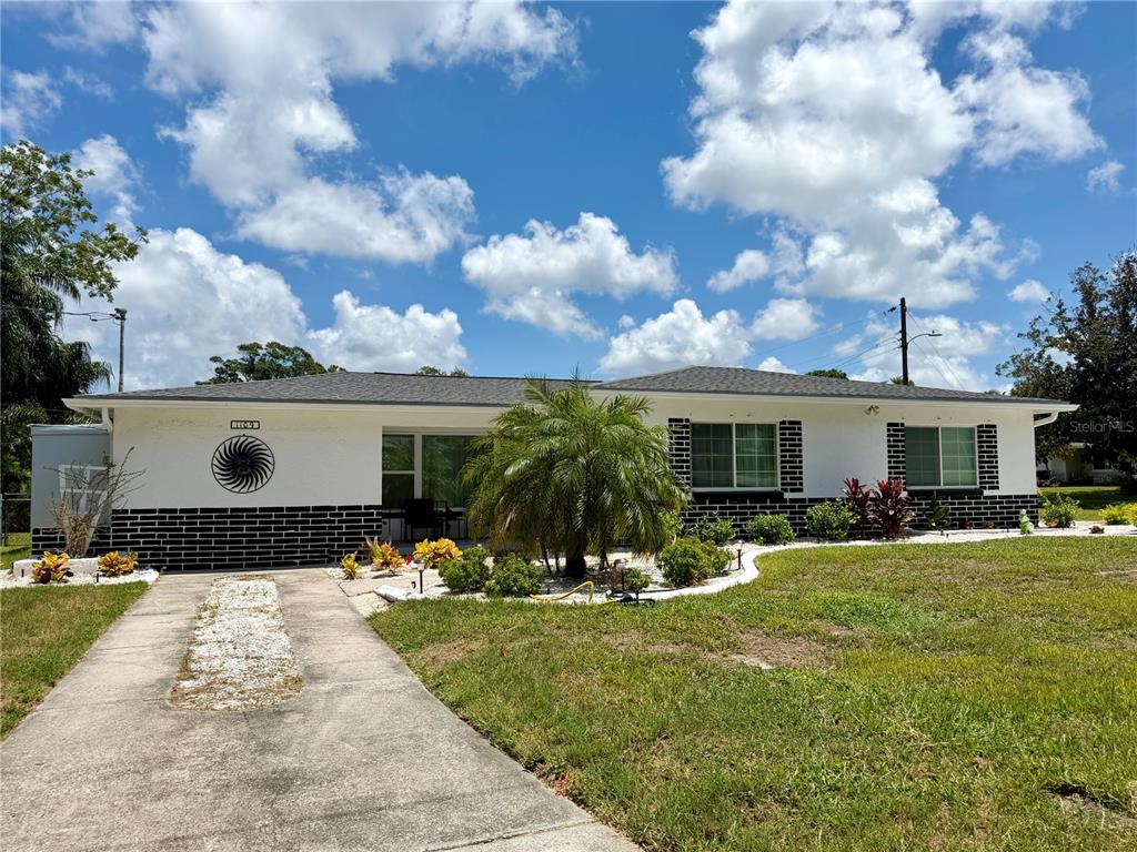 1109 S BETTY LANE