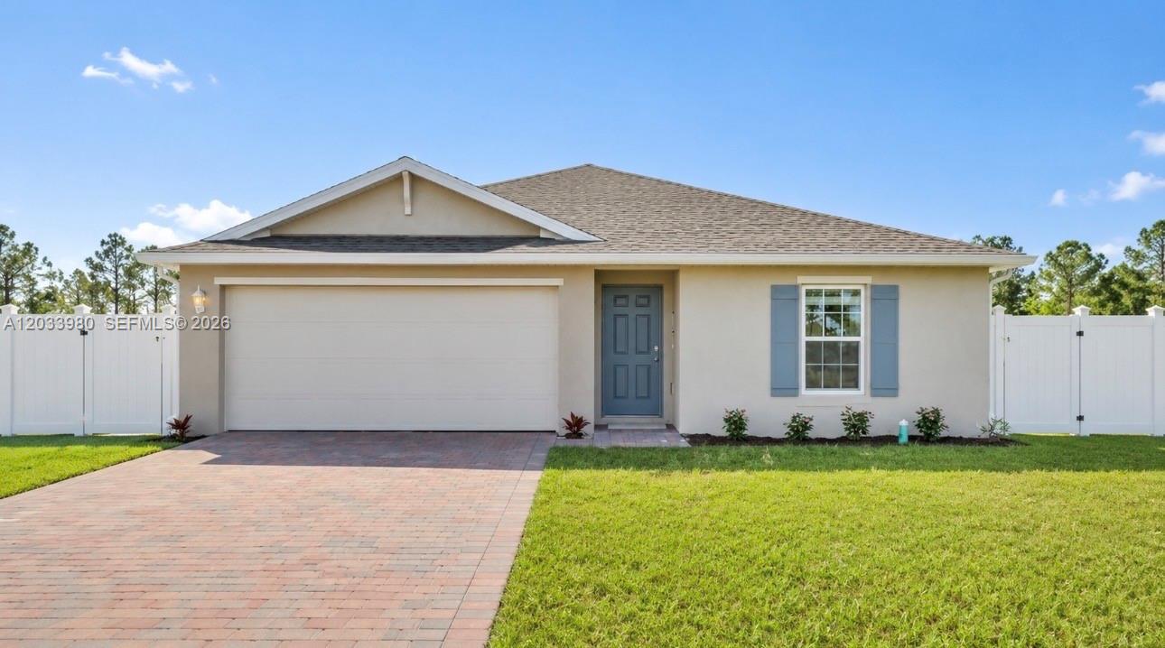8030 OLIVE CIRCLE, La Belle FL 33935