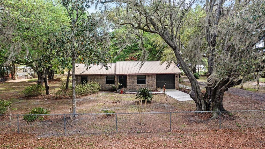 3707 TIMBERLAKE ROAD W