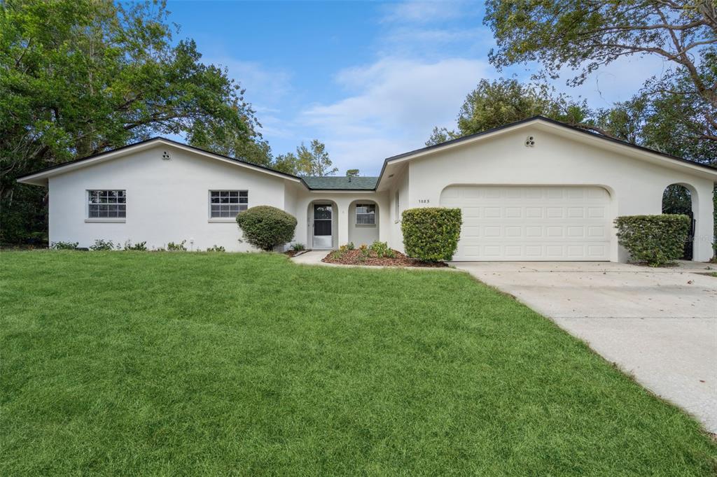 1085 DELIDO COURT