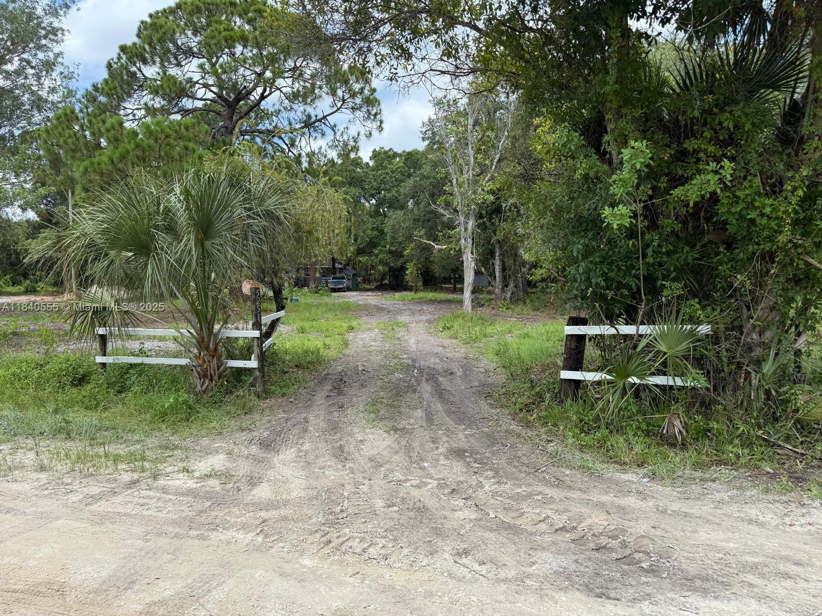5251 Pioneer 15th st, Other City - In The State Of Florida FL 33440