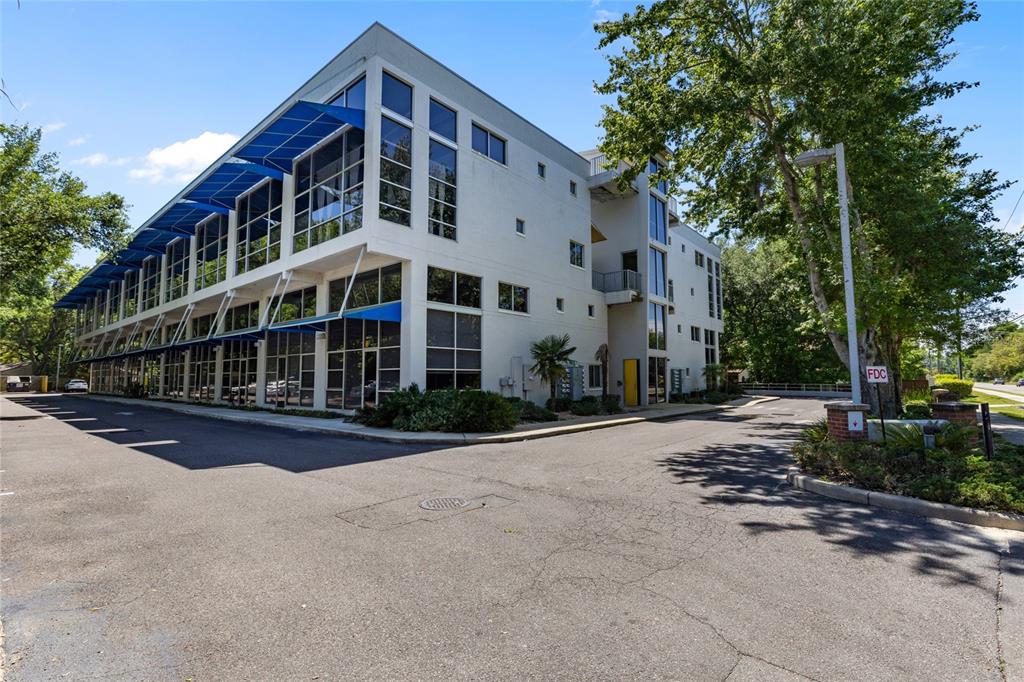 2515 SW 35TH PLACE UNIT 203