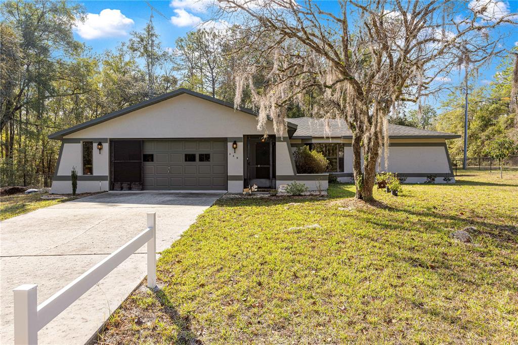 240 W NOVA PLACE