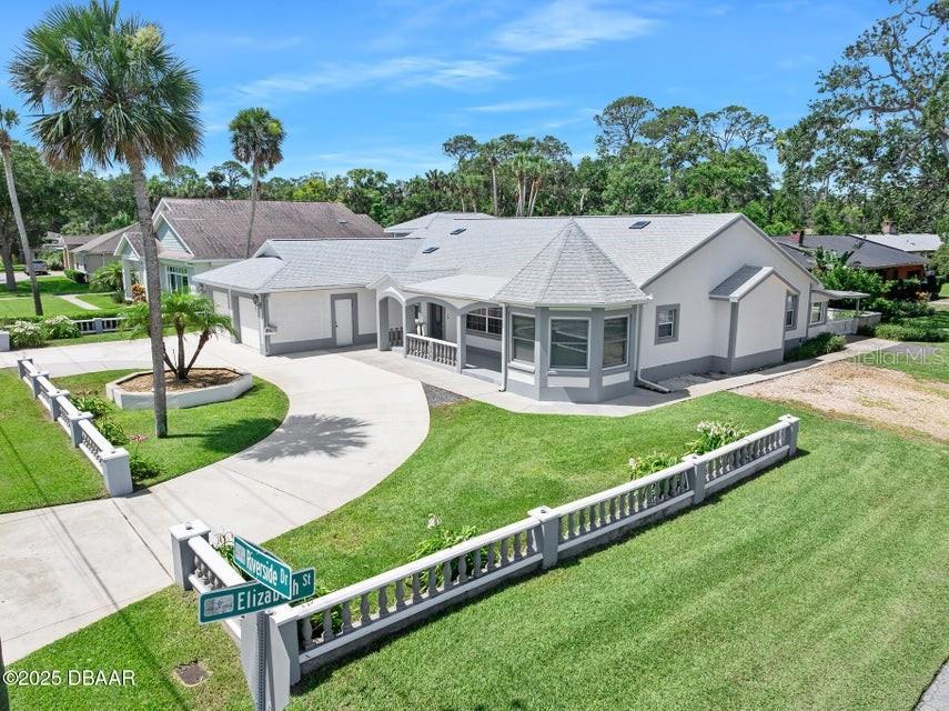 1650 RIVERSIDE DRIVE