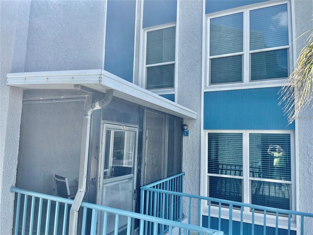 253 REX PLACE UNIT E
