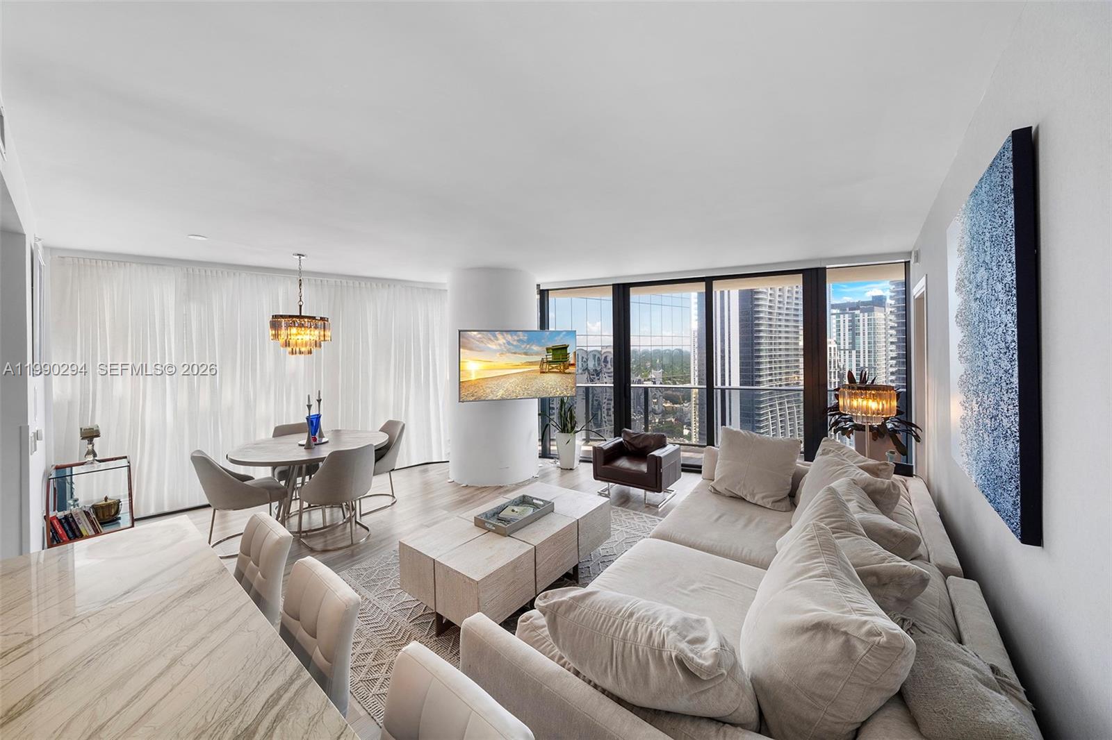 801 S Miami Ave # 3504, Miami FL 33130