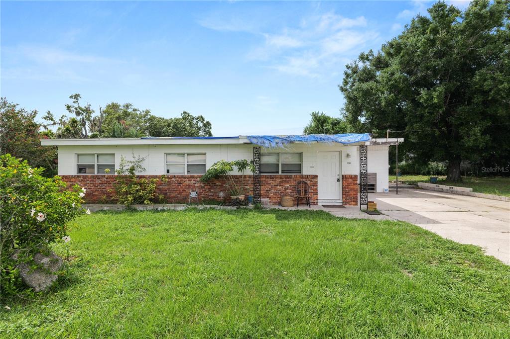 1130 CAREFREE COVE DRIVE