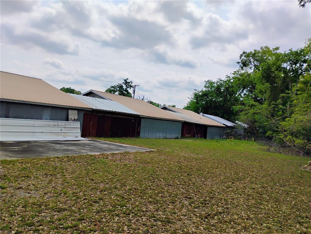 934 NW 17TH AVENUE, OCALA, FL — photo 4 of 26