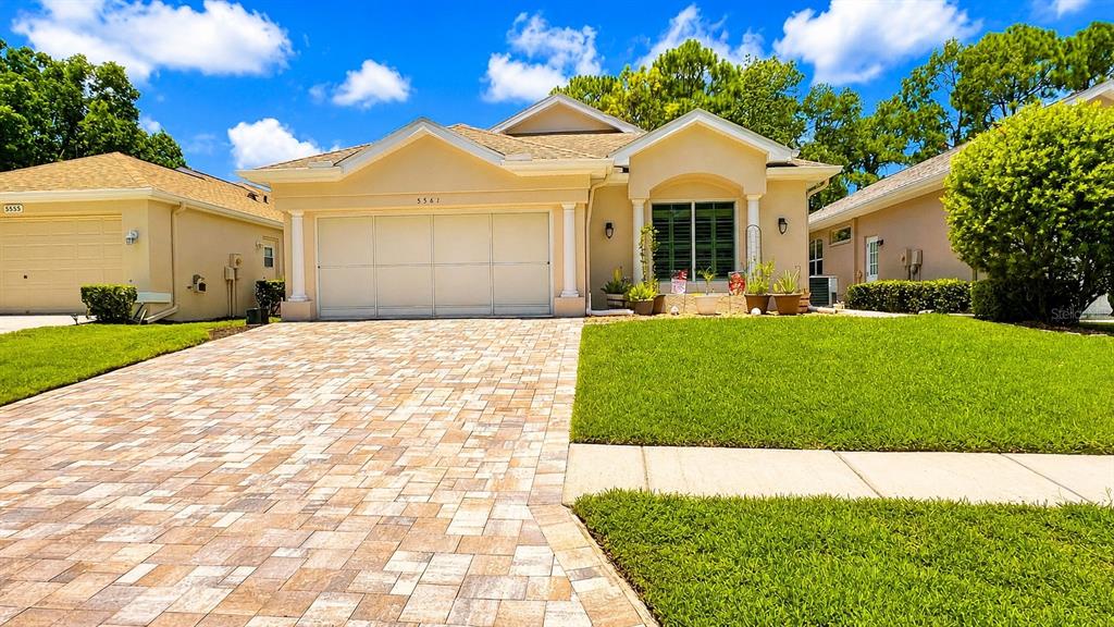 5561 LEGEND HILLS LANE