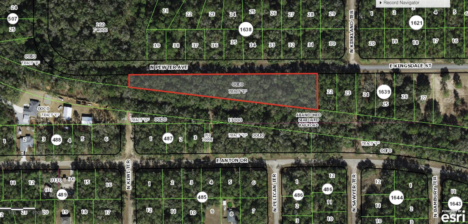 This is a satellite map showing a highlighted rectangular plot of land near residential streets — 182 E Kingsdale Street, FL 34434, FL