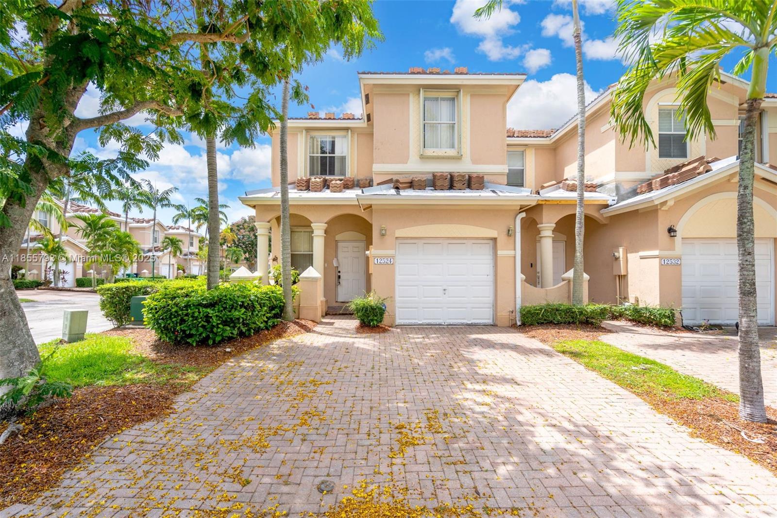 12524 SW 125th St, Miami FL 33186