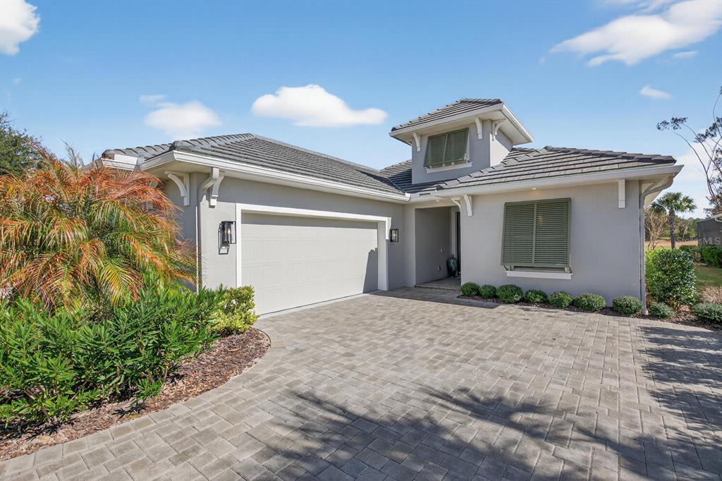 401 BOURGANVILLE DRIVE