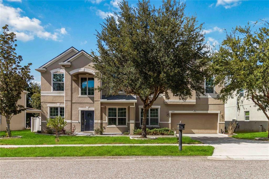 248 WALLROCK COURT