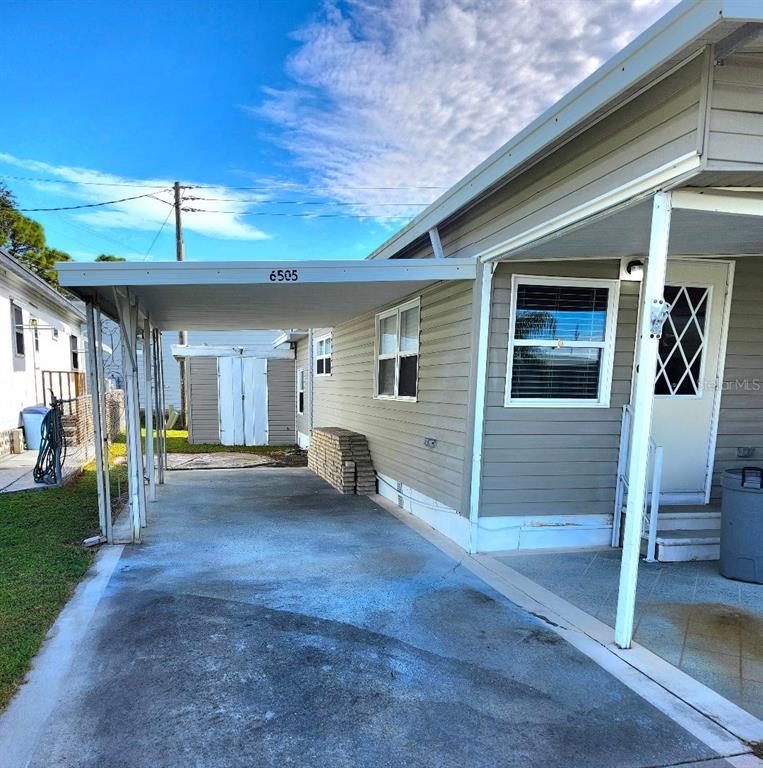 6505 KANSAS STREET, BRADENTON, FL — photo 2 of 30