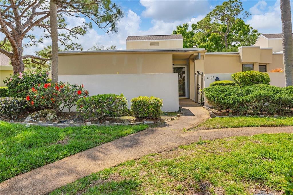 2421 CRISPIN COURT UNIT E3