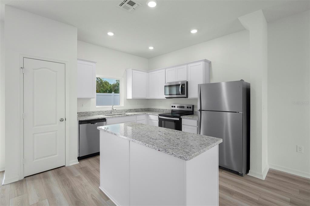 13450 LEAPING WATER WAY, ASTATULA, FL — photo 3 of 20