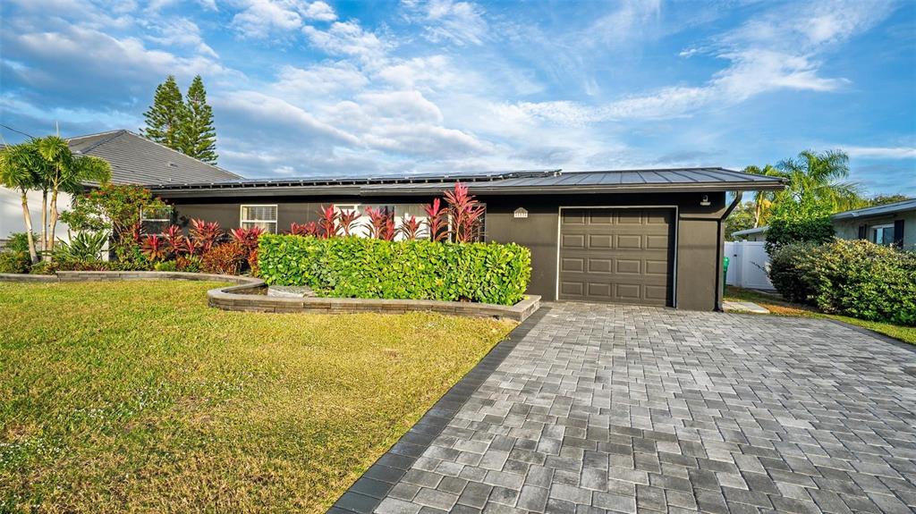 113 DELEON ROAD, COCOA BEACH, FL — photo 2 of 30