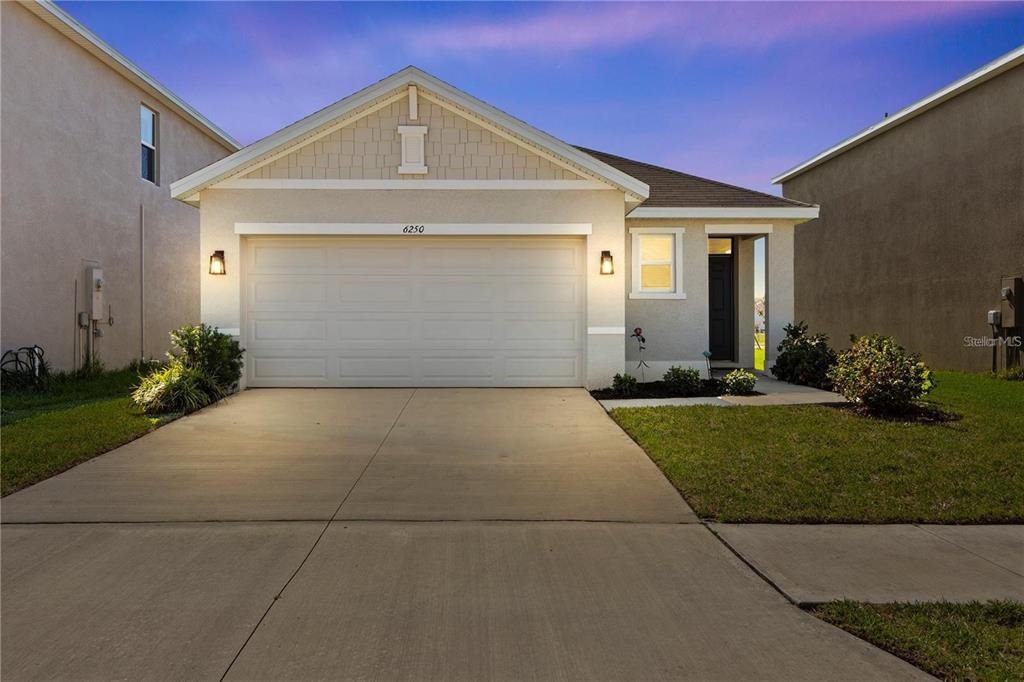 6250 WANDERING WILLOW DRIVE
