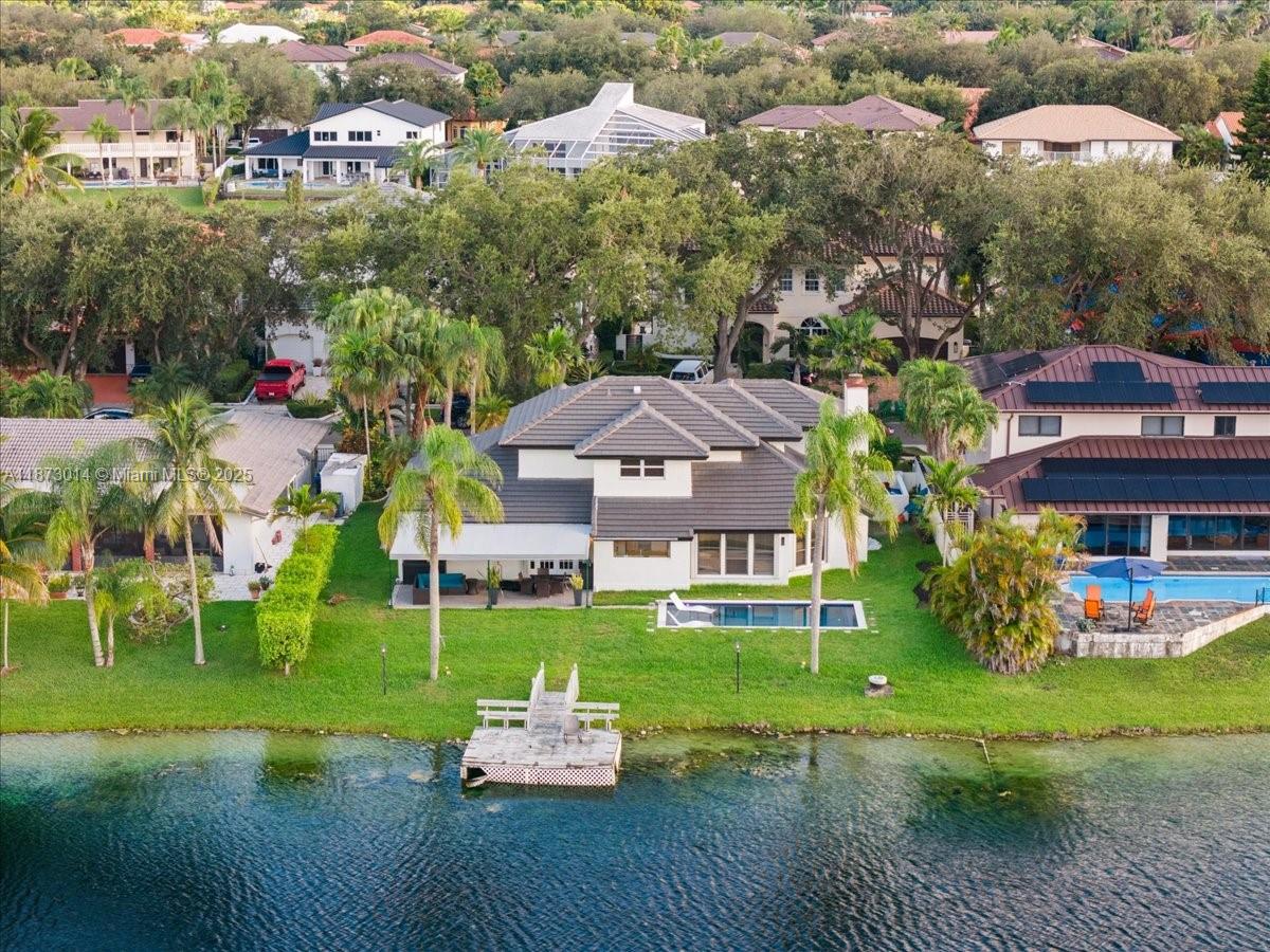 8001 NW 166th St, Miami Lakes FL 33016